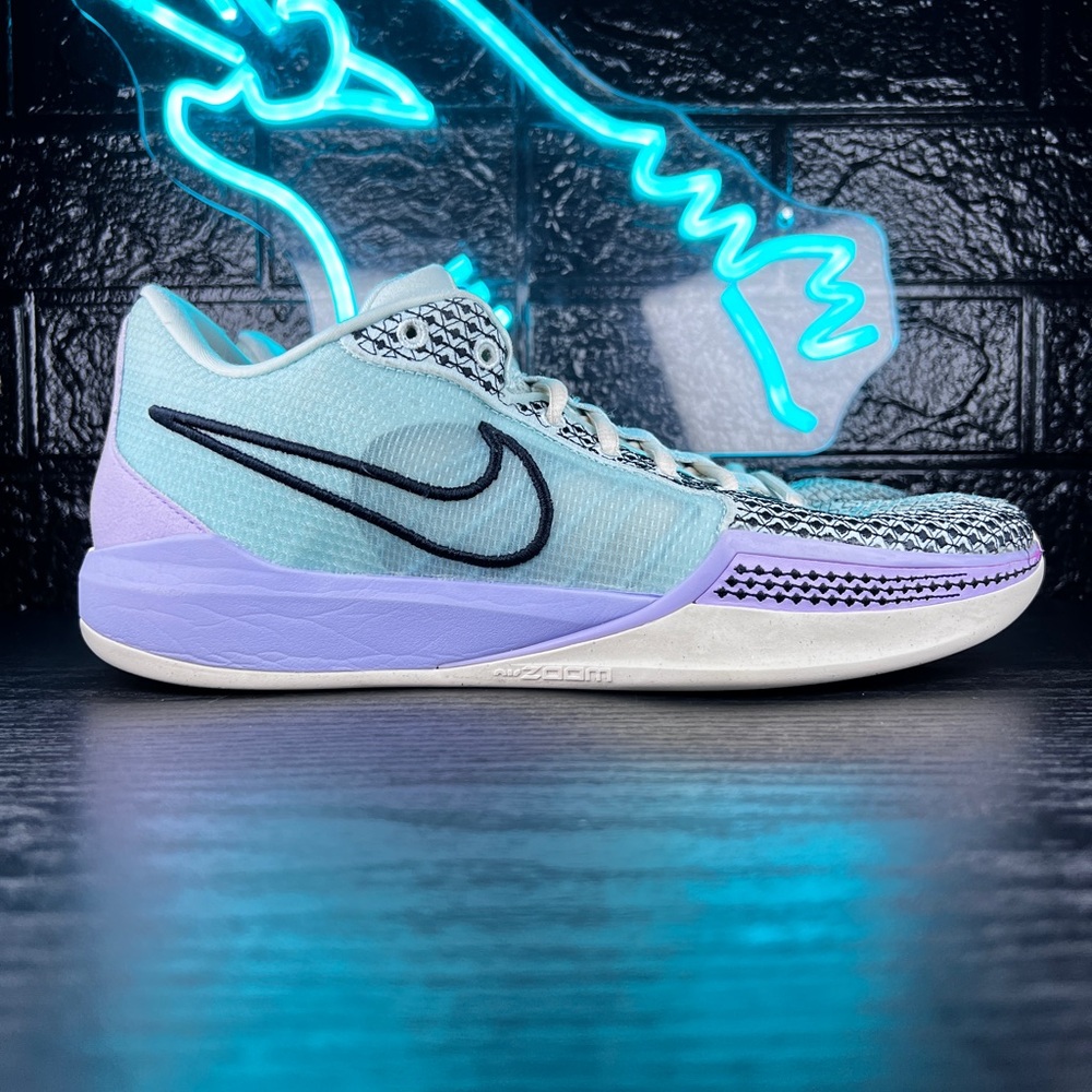 Nike Sabrina 1 Jade Ice “Brooklyns Finest” Basketball Shoes W 10.5 Men’s 9